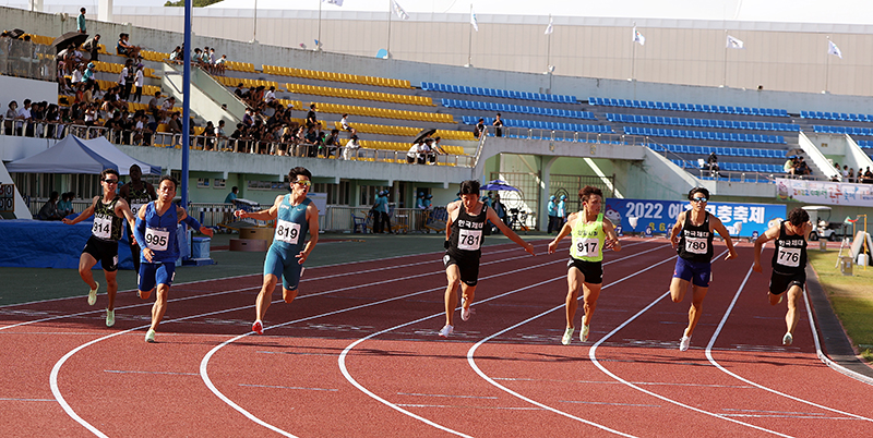 남자 100m 결선 김국영(사진 왼쪽 3번째)