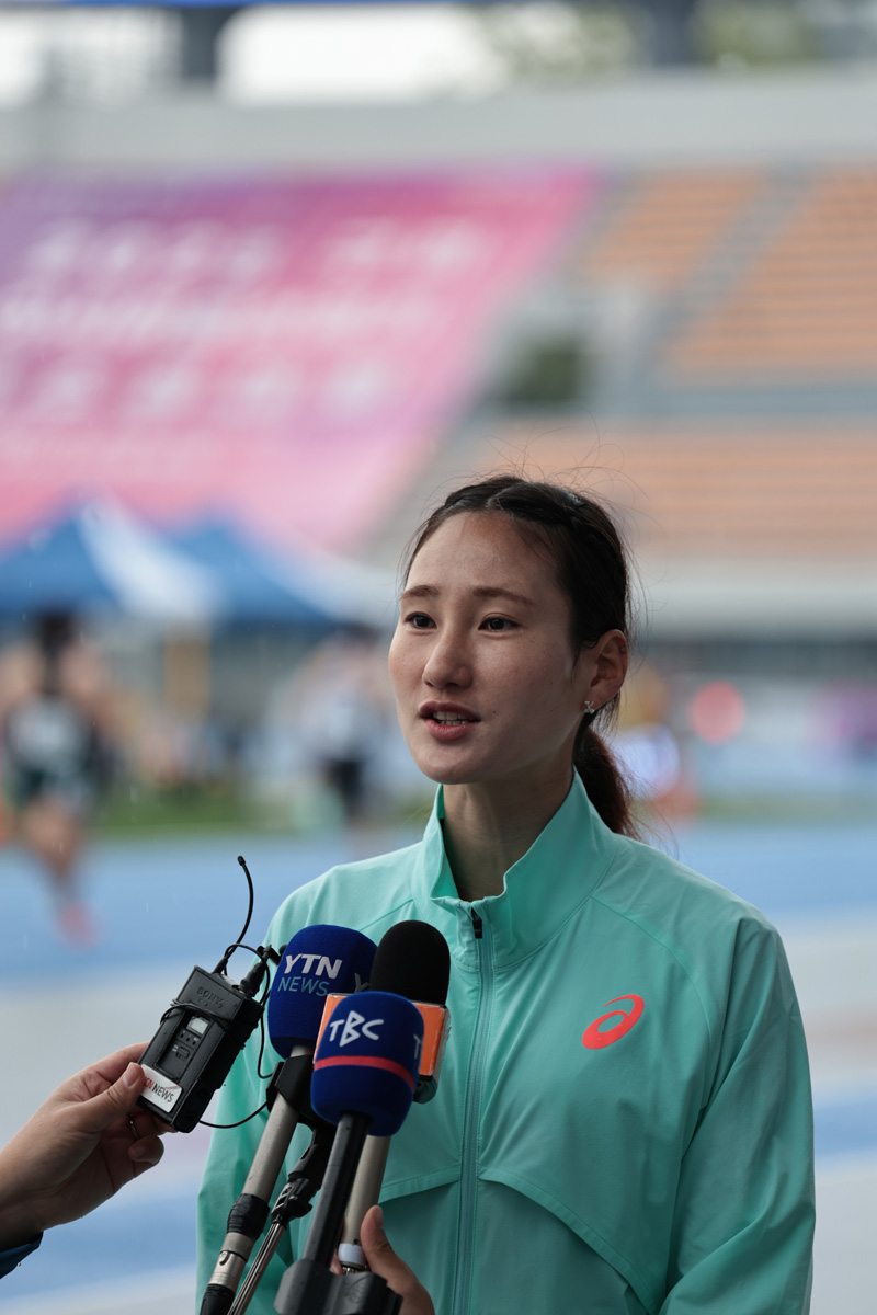 여자부 3000m장애물 한국신기록 조하림
