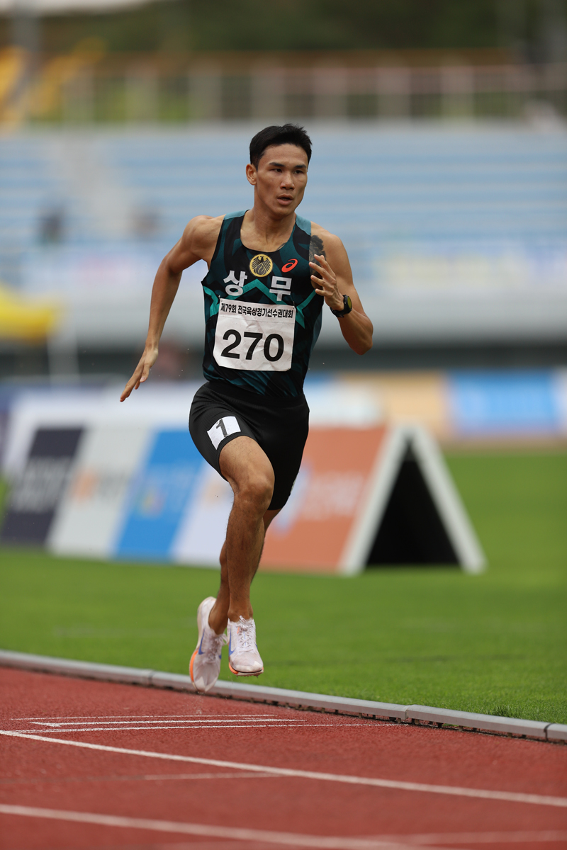 남자부 1500m 우승 이재웅 