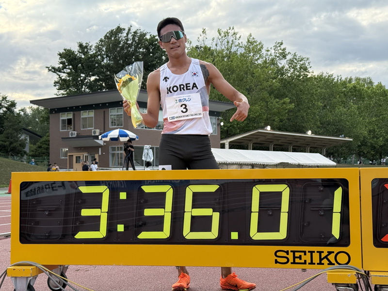 ³²ÀÚ 1500m Çѱ¹ ½Å±â·Ï ÀÌÀç¿õ(±¹±ºÃ¼À°ºÎ´ë), ±â·ÏÁö