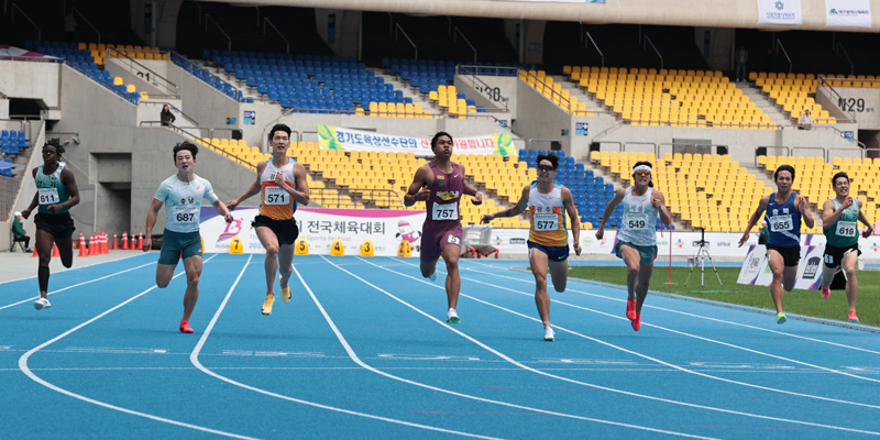 남자부 200m 우승 나마디 조엘진(757) 대회 2관왕