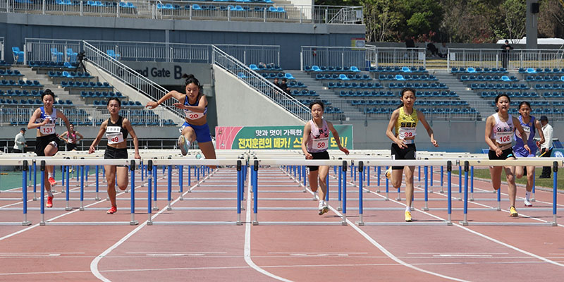 여자중등부 100m 허들 대회신기록, 이하늬(20)