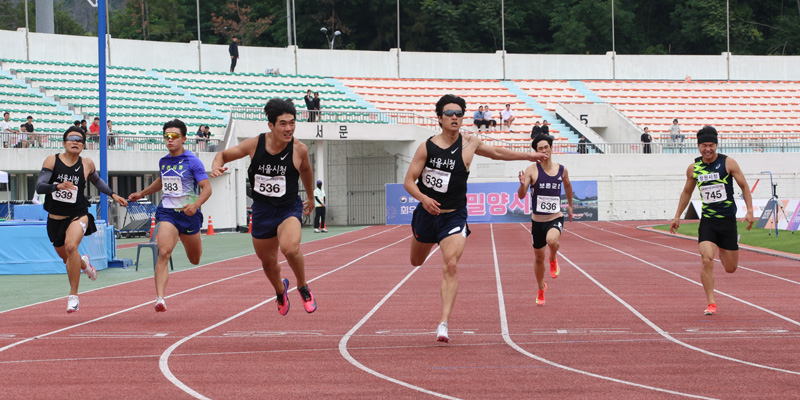 ¹Ú¹Î¼ö(536) ³²ÀںΠ200m ¿ì½Â, ´ëȸ3°ü¿Õ